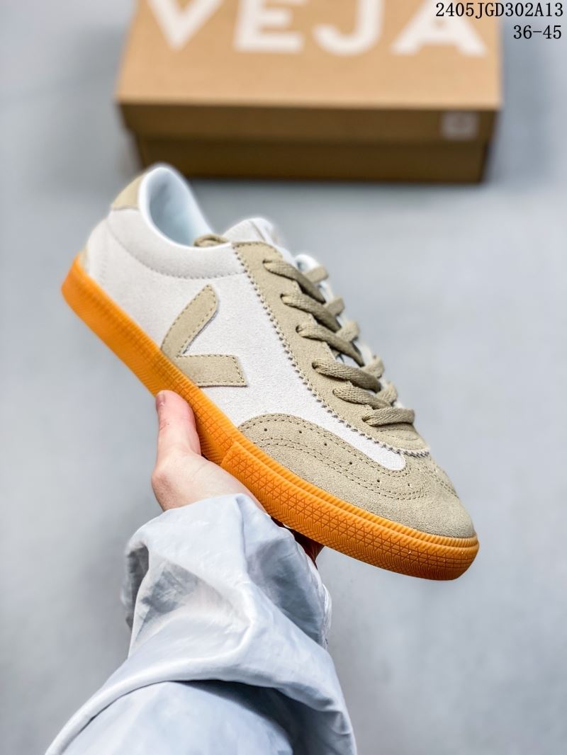 Veja Shoes